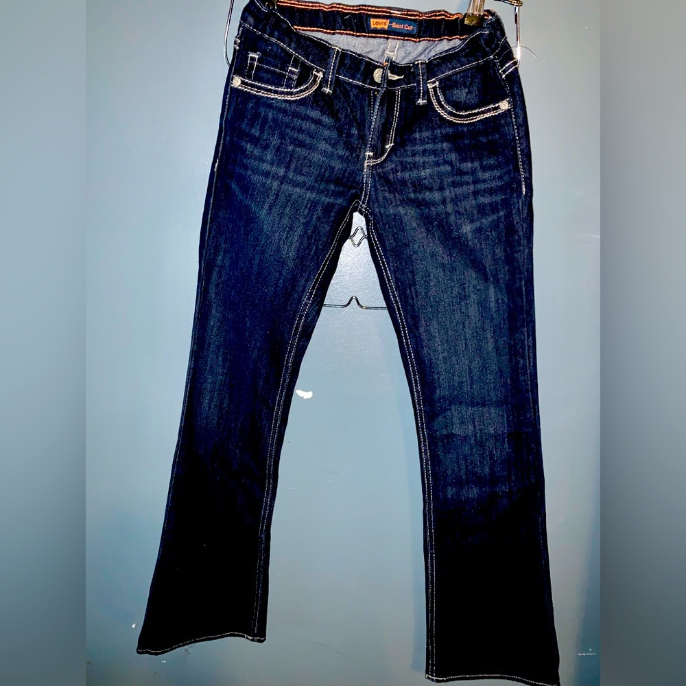 Little girl’s denim